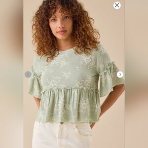 Altar'd State Flowy Crop Top Sage Xs